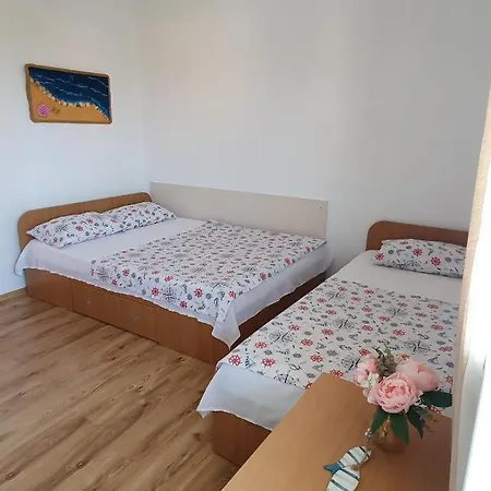 Guest house Vila Nebi